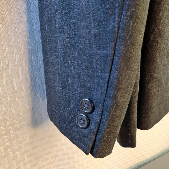 Vintage Burberry gray Pinstripe Womens Suit Medium Skirt & Blazer Set - Picture 10 of 13